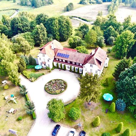 Palac Wojciechy エクステリア 写真